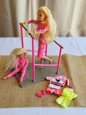 Vintage Barbie Gymnastics Lot – Barbie & Kelly w Balance Bar Accessories💖🤸‍♀️